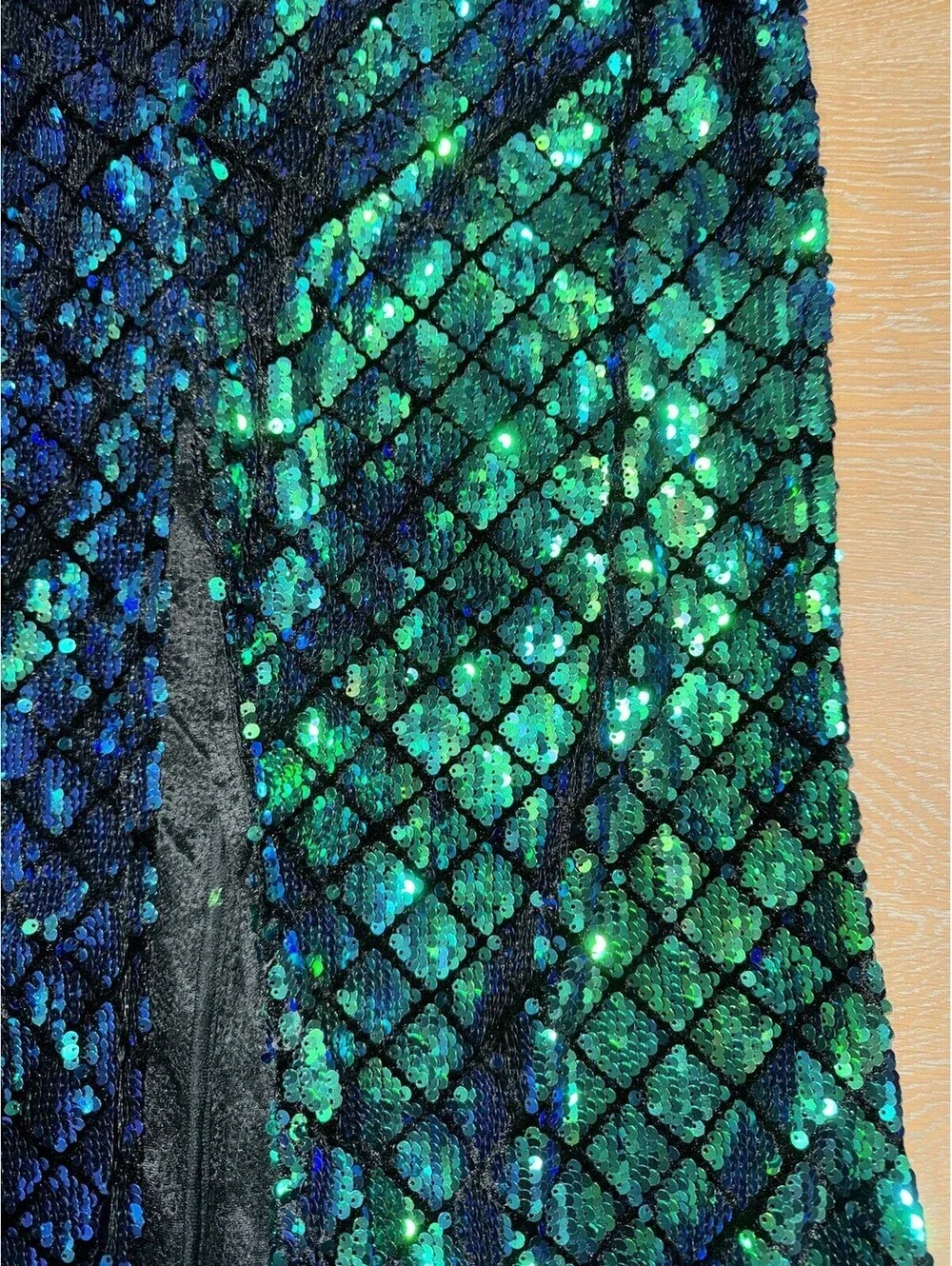 Rise of Dawn Blue and Green Sequin Maxi Skirt SIZE SMALL Mermaid